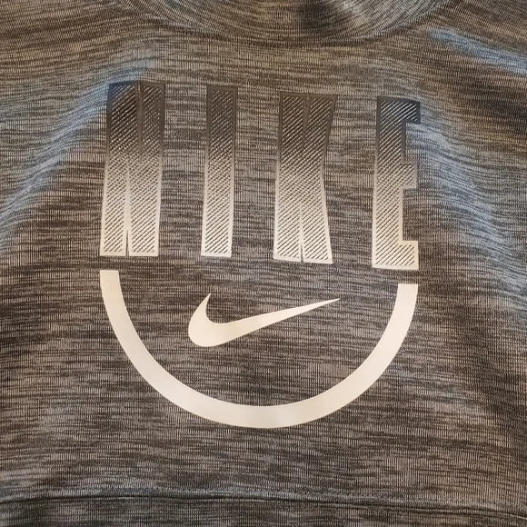 NIKE Dri-Fit Boy's Pull-Over Hoodie Therma Fit Youth Large Grey Style AQ4242-050 - Picture 2 of 6